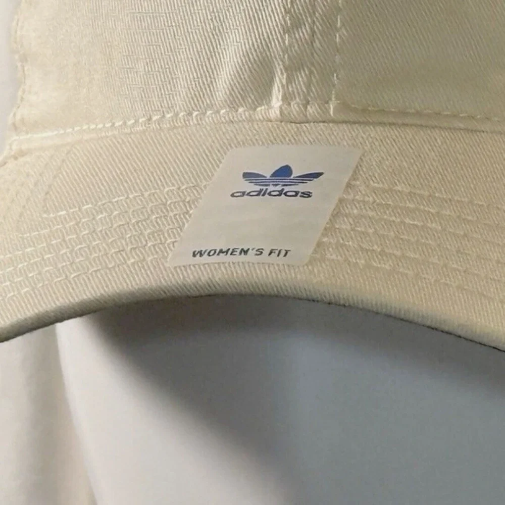 Adidas Originals Relaxed Strapback Hat Wonder White Trefoil Dad‎ Cap OSFA 78-10